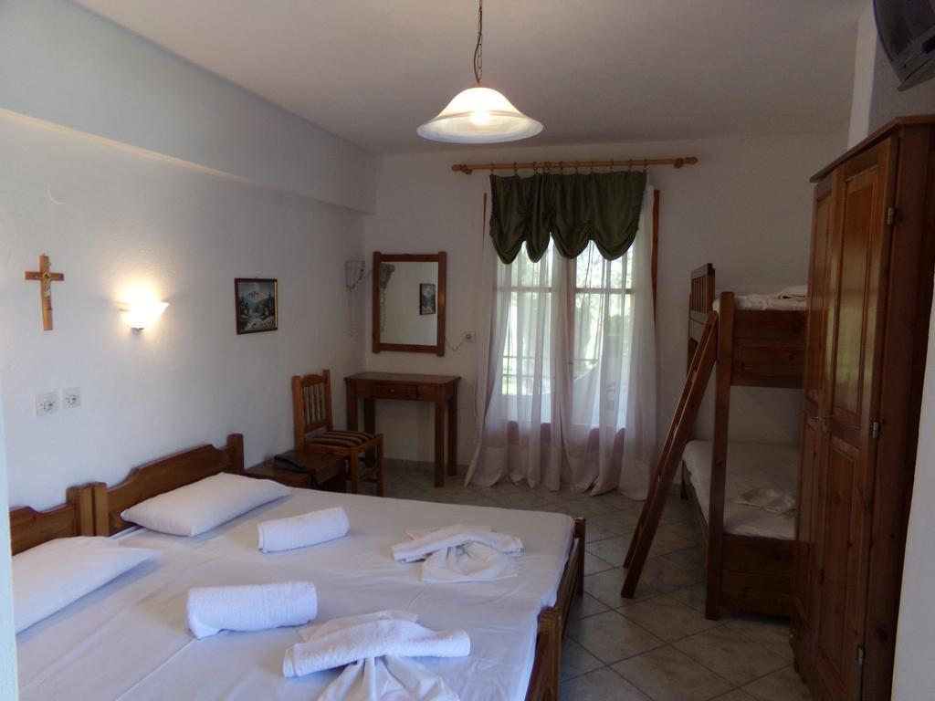 Apartment Karapataki