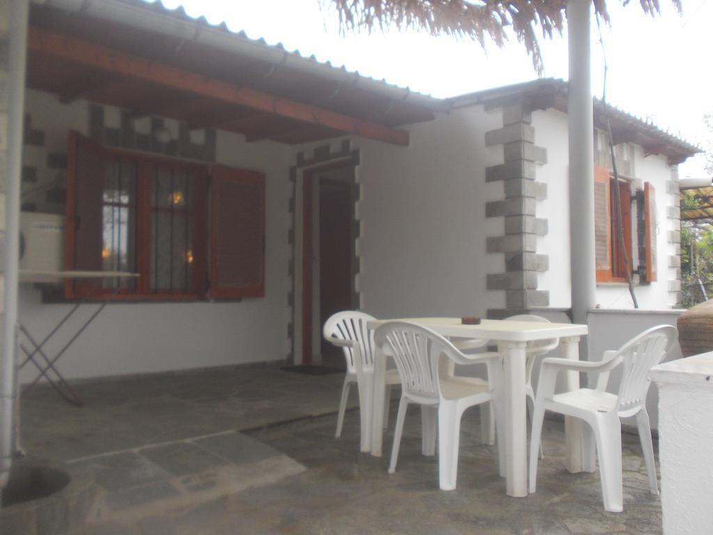 Karapataki Apartment *