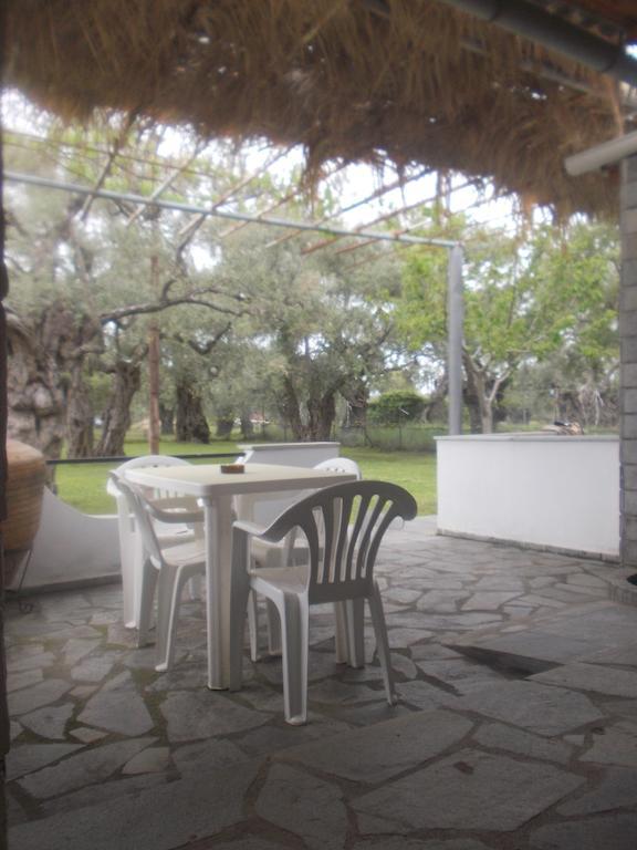 Apartment Karapataki
